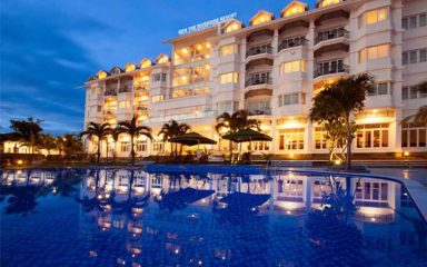 Bếp nhà hàng khách sạn