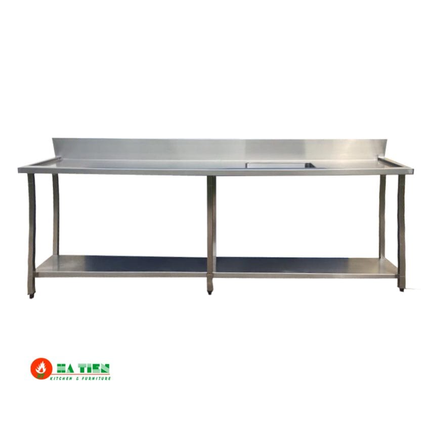 Bàn 1m8 có kệ phẳng