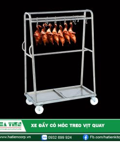 Xe đẩy có móc treo vịt quay
