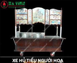 xe hủ tiếu người hoa