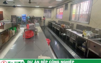 Bếp ăn từ thiện cho chùa