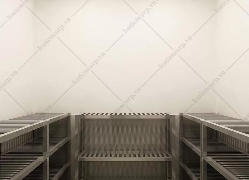Trong kho được điều chỉnh nhiệt độ bảo quản thích hợp cho thực phẩm