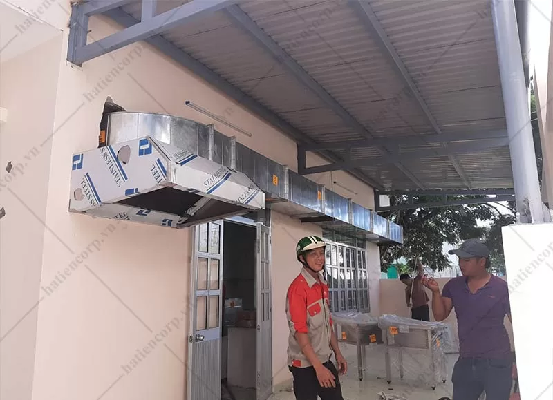 Lắp đặt hệ thống hút khói