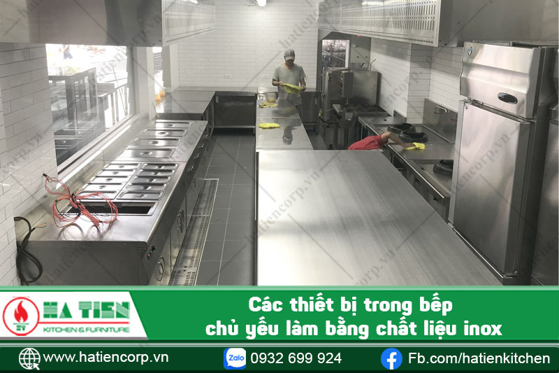 thiết bị bếp làm bằng inox