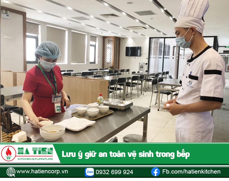Lưu ý giữ an toàn vệ sinh trong bếp ăn bệnh viện
