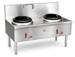 Bếp á công nghiệp 2 họng gas Hà Tiên BAG2H8-15AU với kiềng gang, tay van đỏ, chụp góc nghiêng