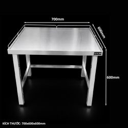 Bàn được thiết kế với mặt phẳng inox chắc chắn, kết hợp lan can viền cao 30mm
