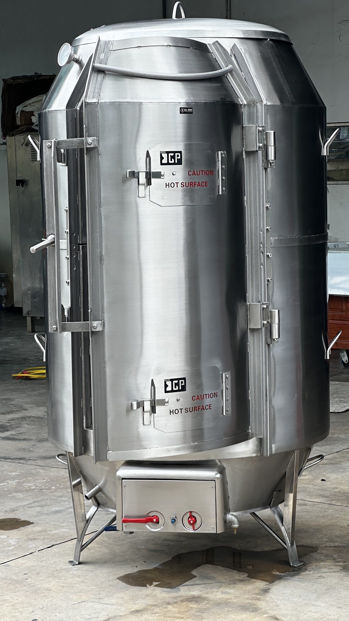 Lò quay vịt inox dùng gas hoàn thiện tại xưởng Hà Tiên