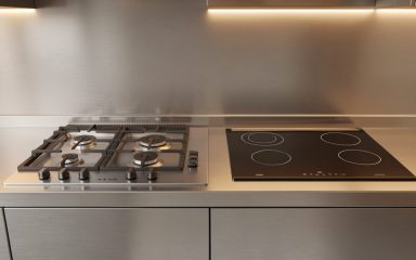 Bảng so sánh chọn thiết bị bếp công nghiệp: bếp gas, bếp điện từ, tủ cơm, nồi hấp