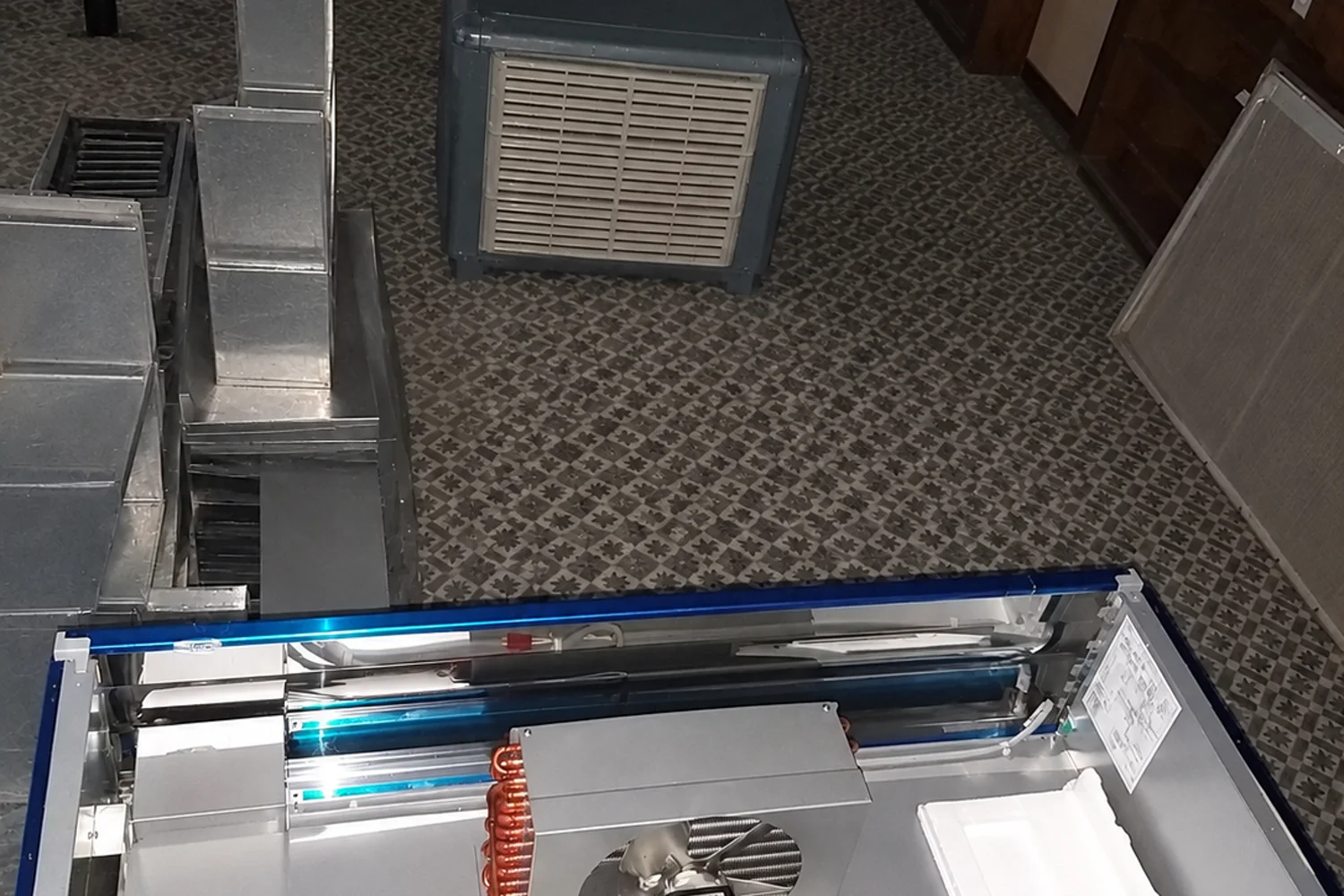 Lắp đặt các bộ phận hệ thống thông gió HVAC