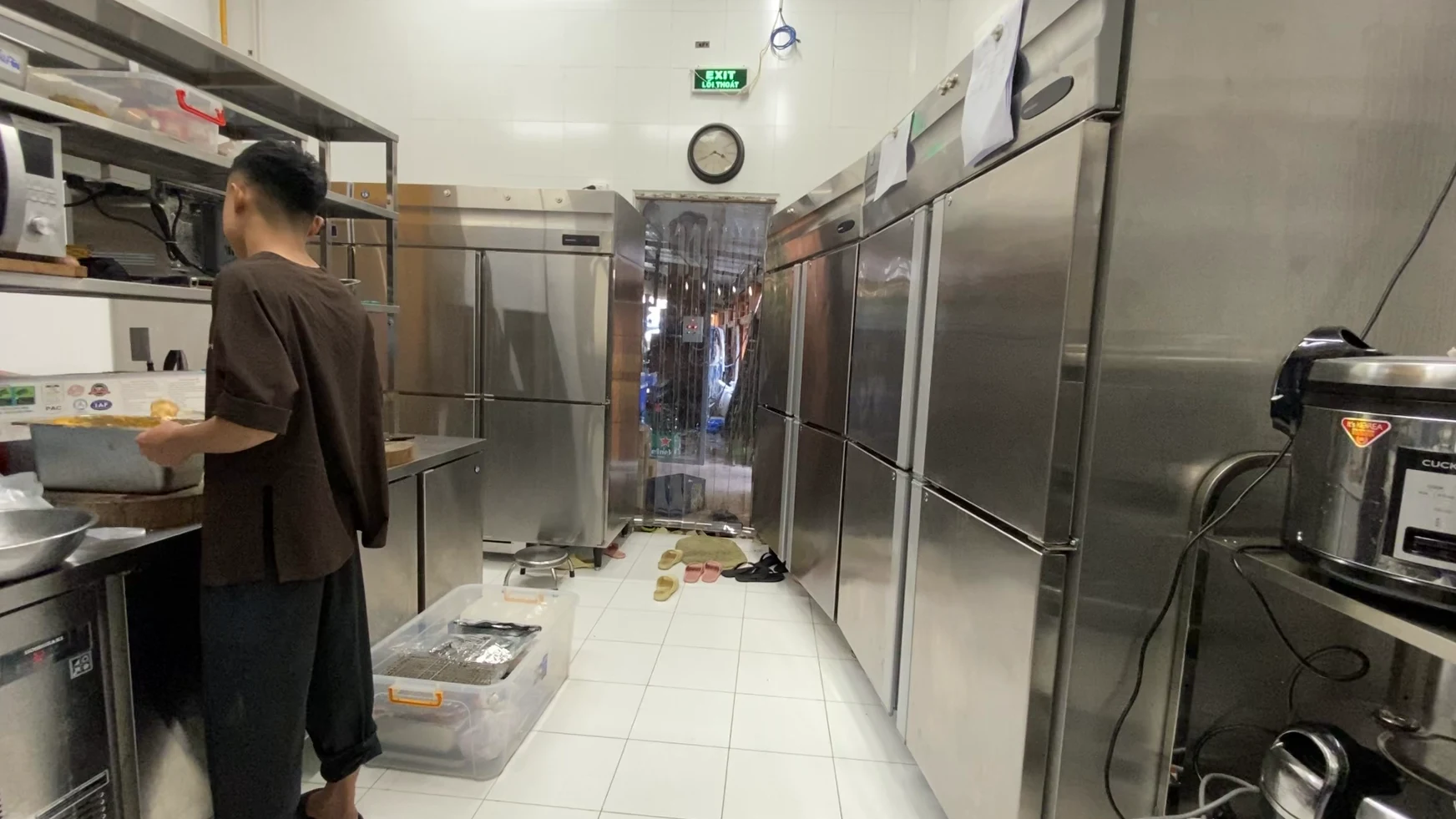 Dàn tủ lạnh bếp inox